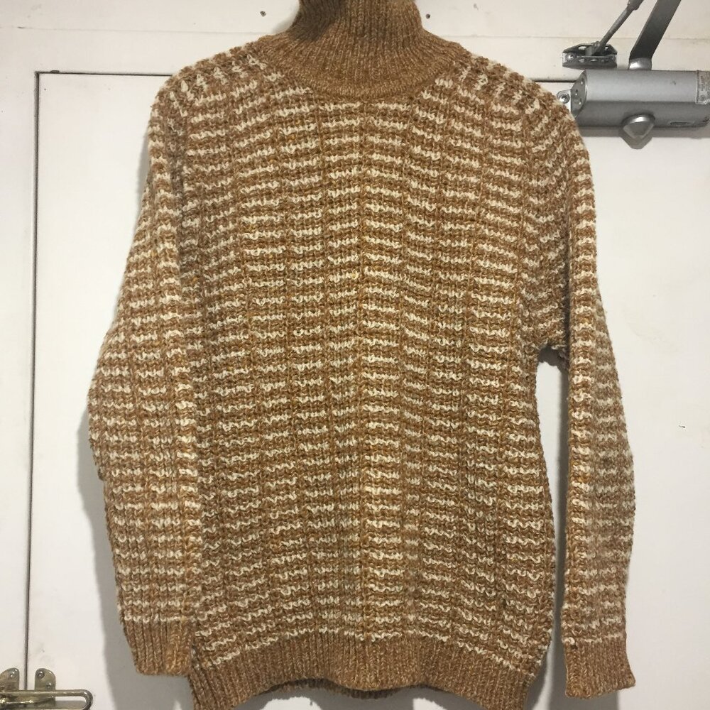 VINTAGE GAELTARRA ARAN KNIT WOOL TURTLENECK SWEATERS SIZE L